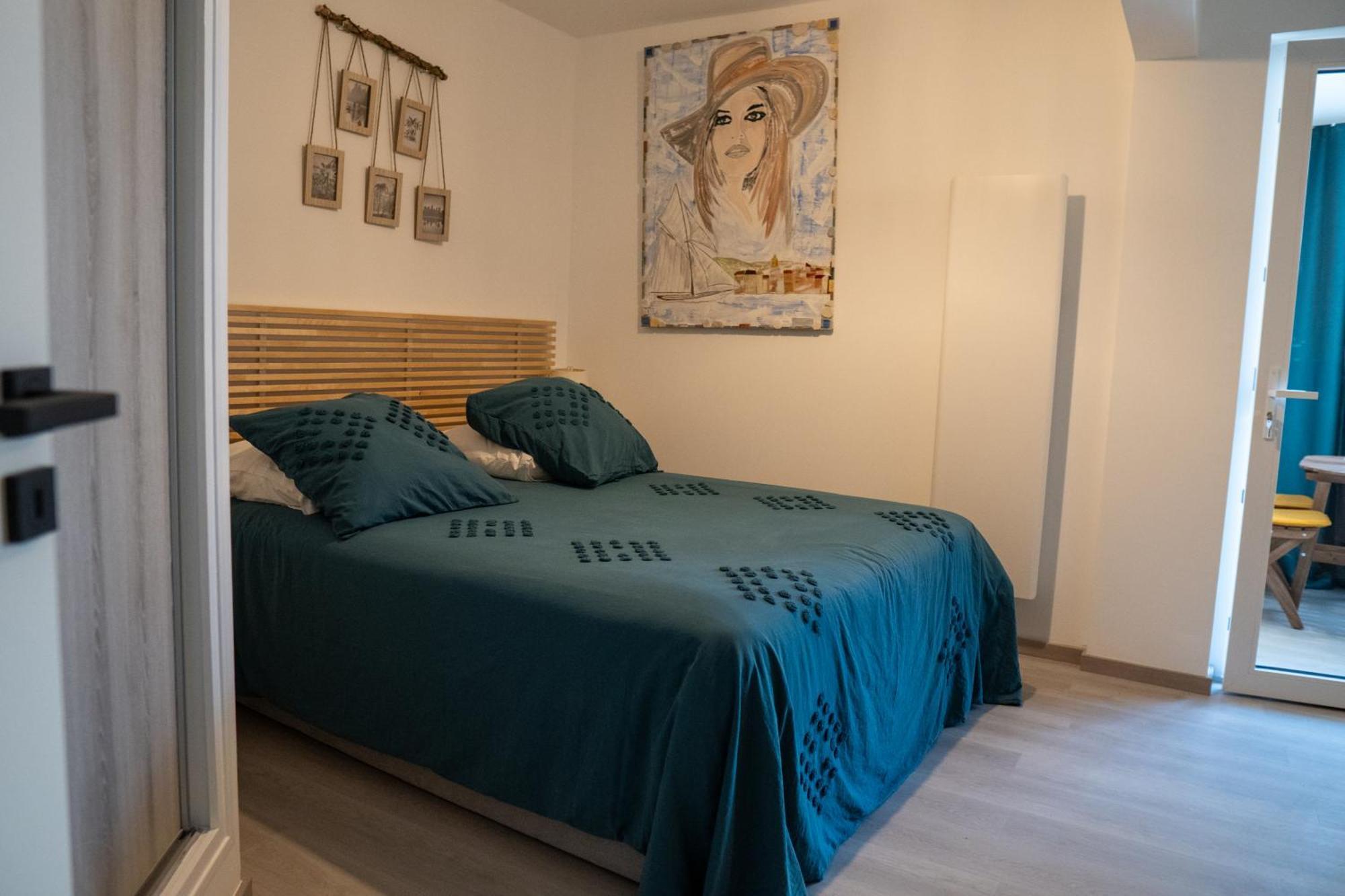 Apartment T2! 3 Ou 4 Personnes Centre Neuf Avec Garage *