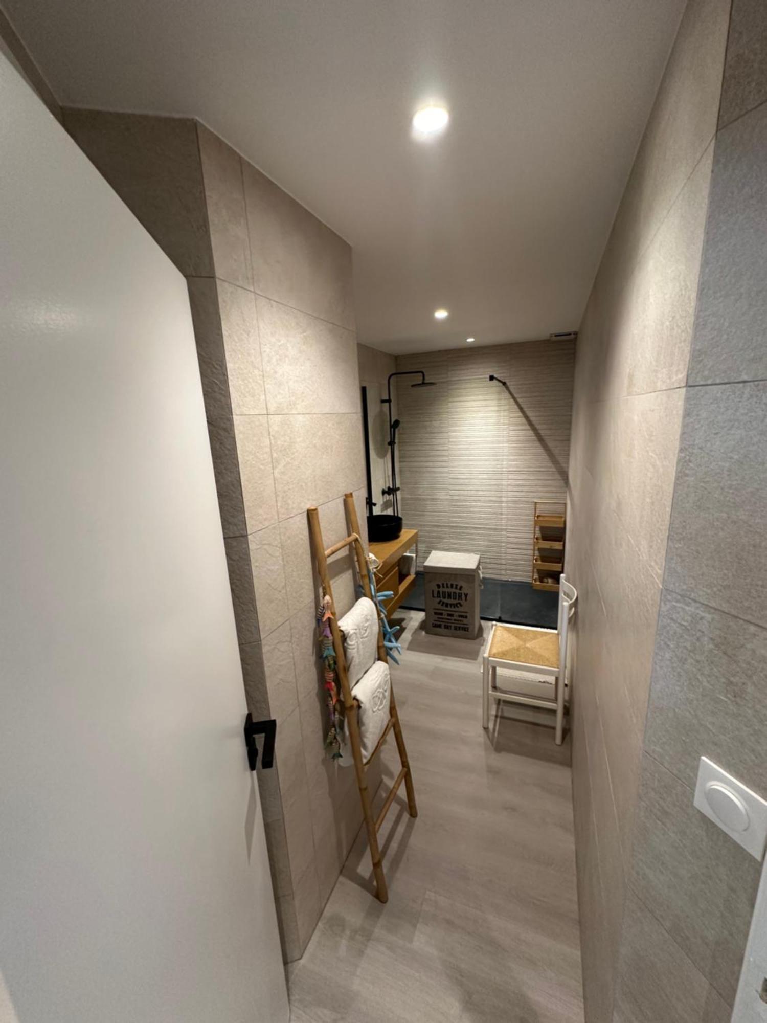 T2! 3 Ou 4 Personnes Centre Neuf Avec Garage Apartment Sanary-sur-Mer