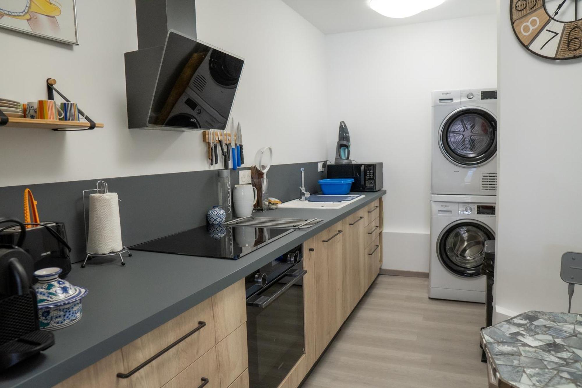 Apartment T2! 3 Ou 4 Personnes Centre Neuf Avec Garage Sanary-sur-Mer